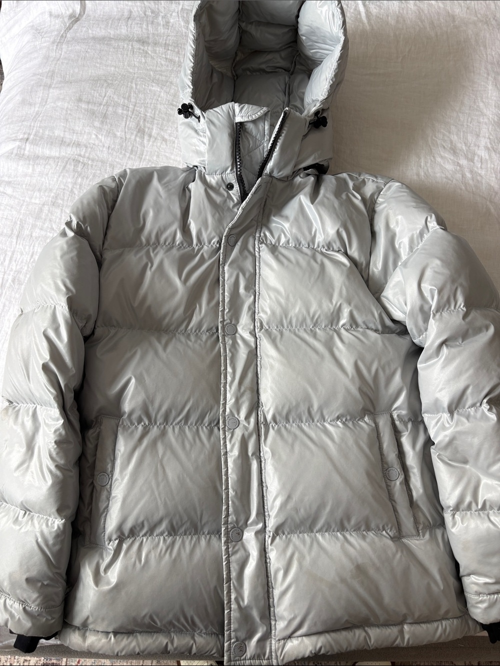 ARITZIA Light Gray SUPER PUFF jacket - size S